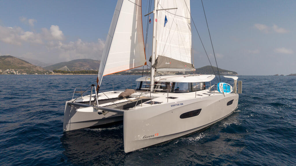 Catamaran 