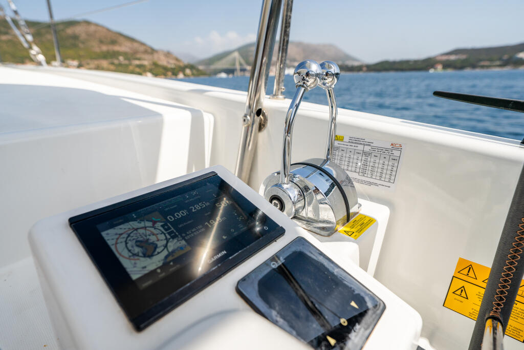 Catamaran 