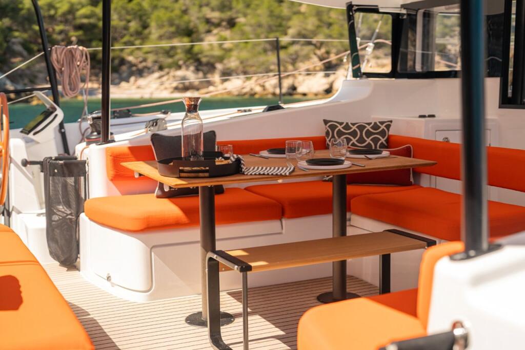 Catamaran 