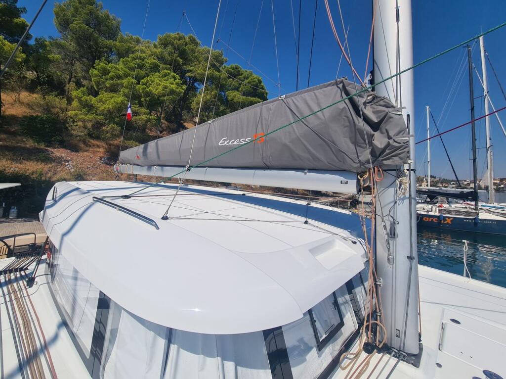 Catamaran 