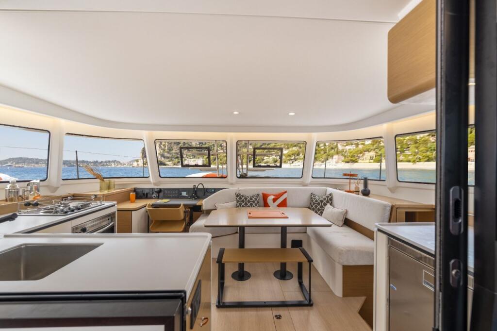 Catamaran 