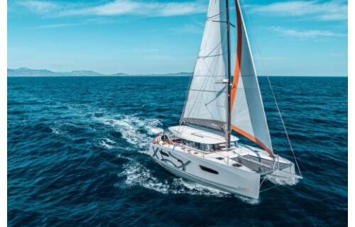 Catamaran 