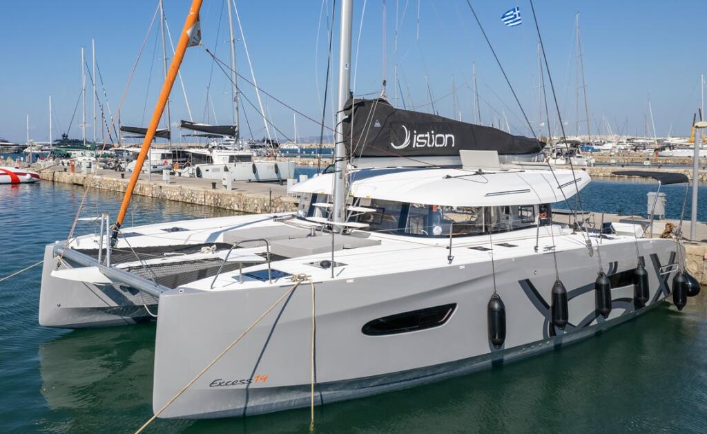 Catamaran 