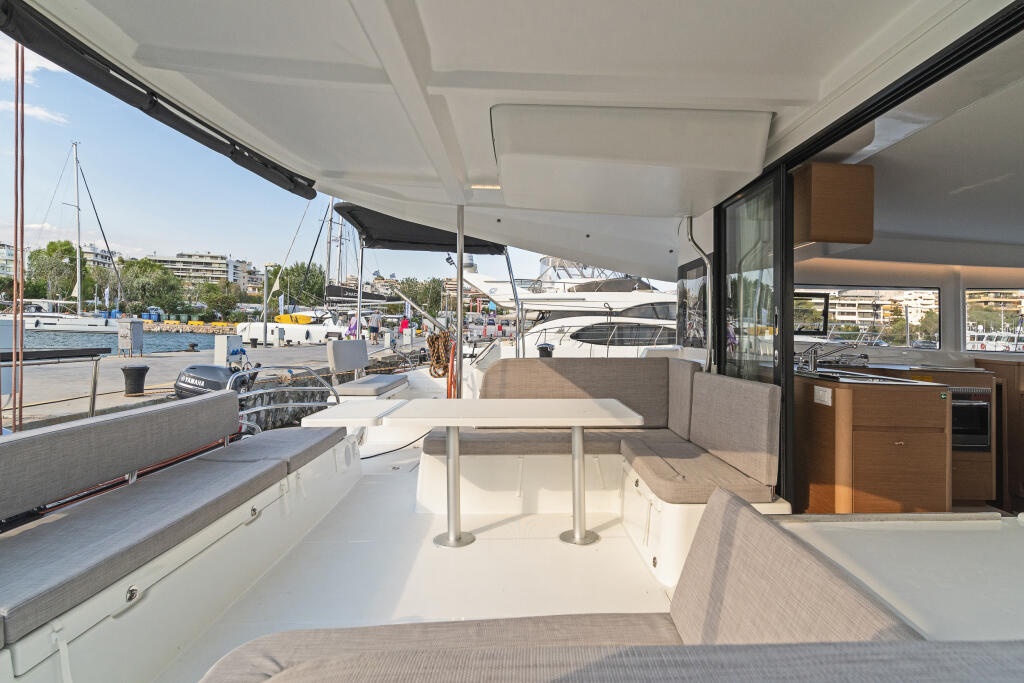 Catamaran 