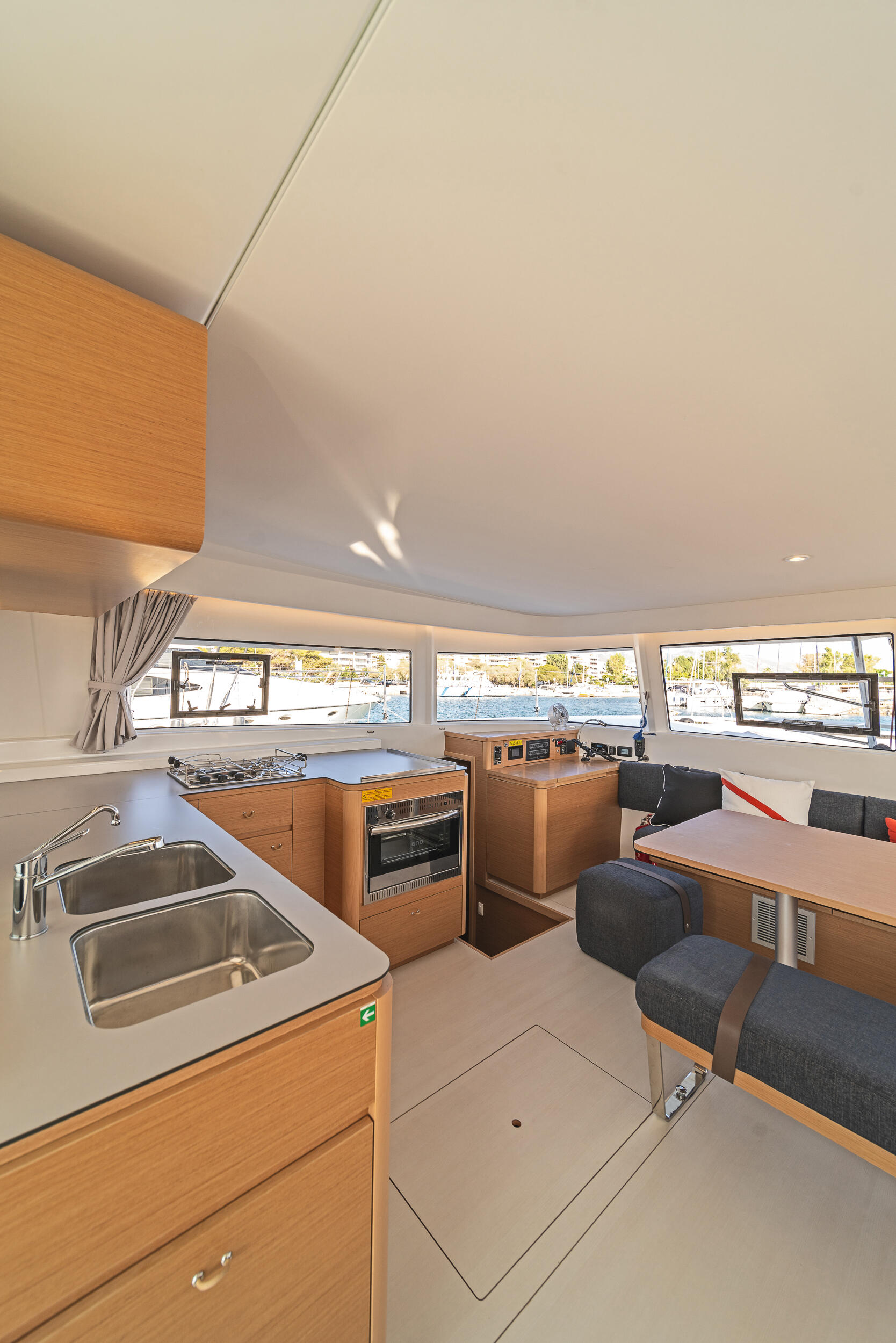 Catamaran 