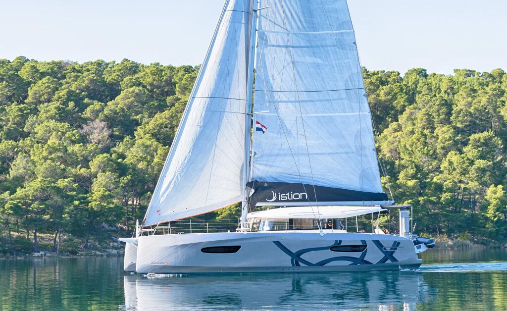 Catamaran 