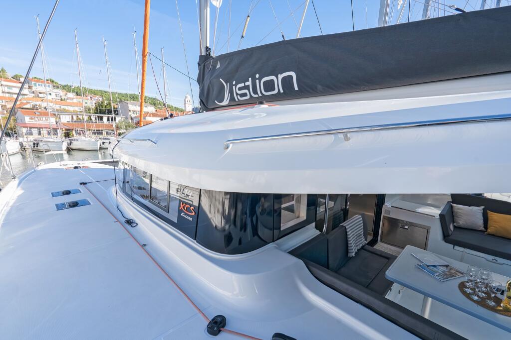 Catamaran 