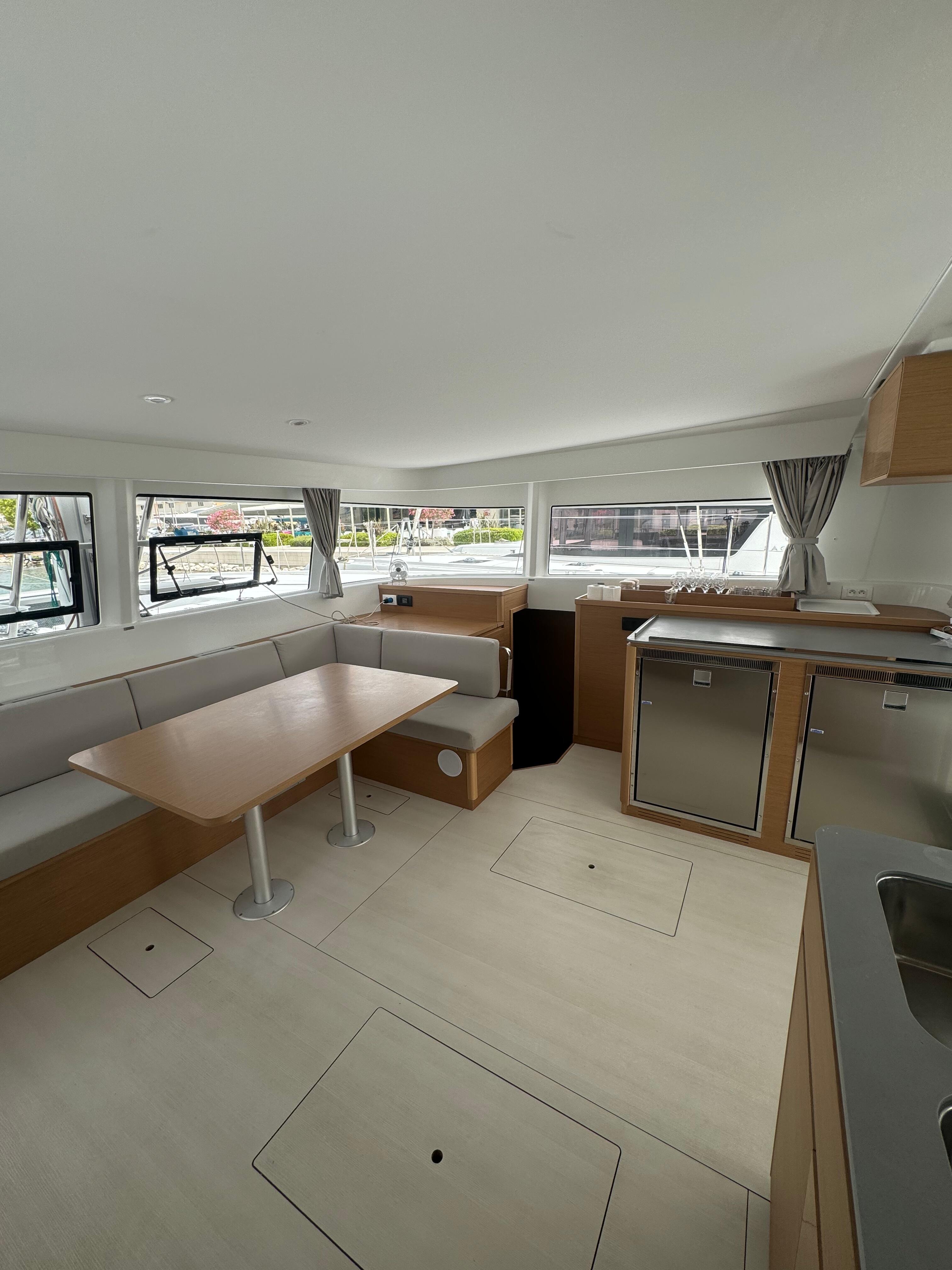 Catamaran 