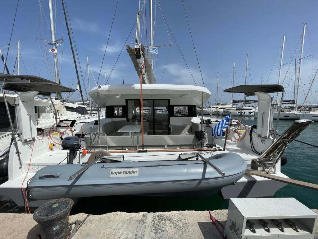 Catamaran 