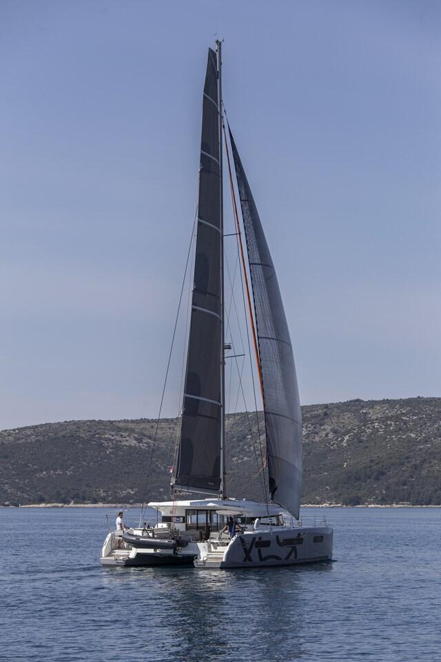 Catamaran 