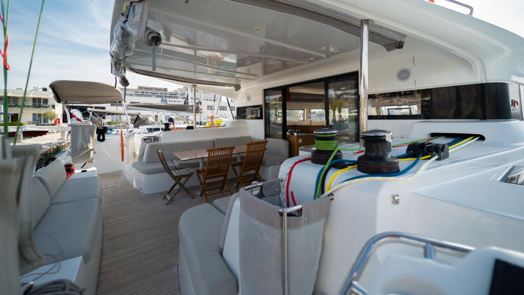 Catamaran 
