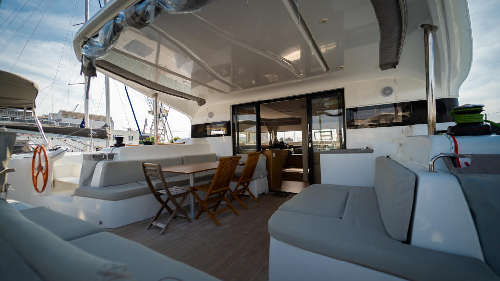 Catamaran 