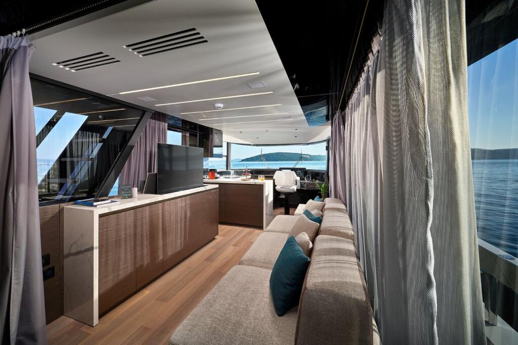 Motoryacht 