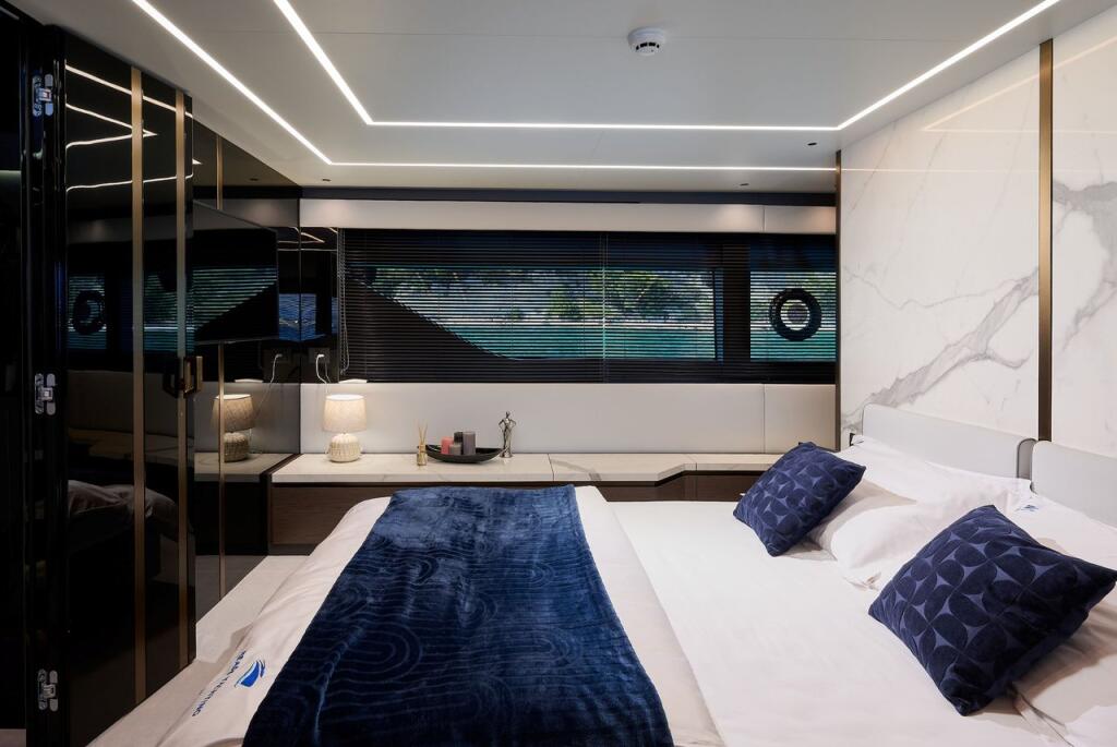 Motoryacht 