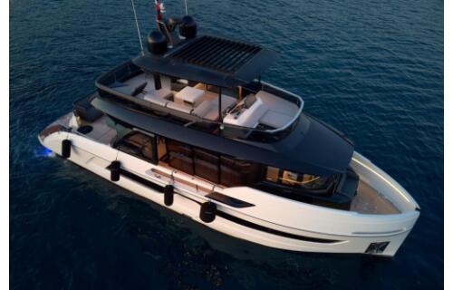 Motoryacht 