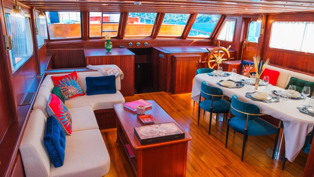 Gulet & Motor Sailer 