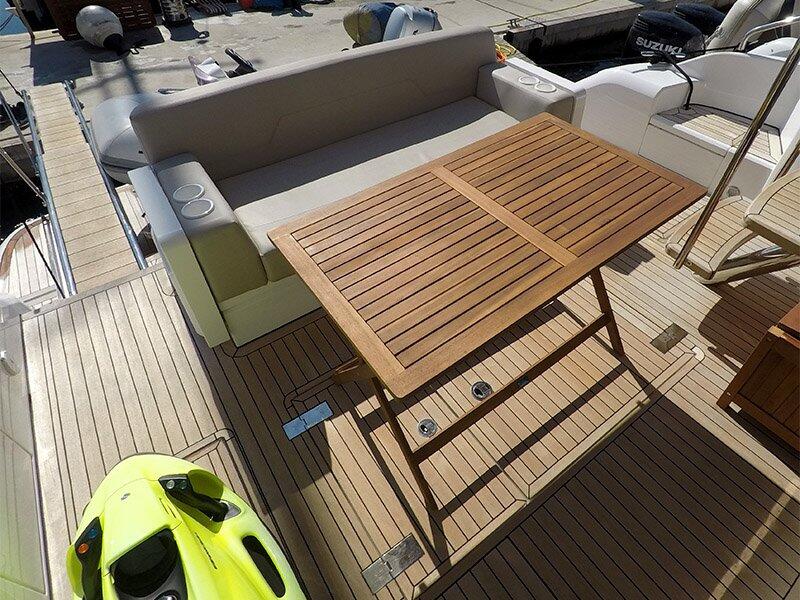 Motoryacht 