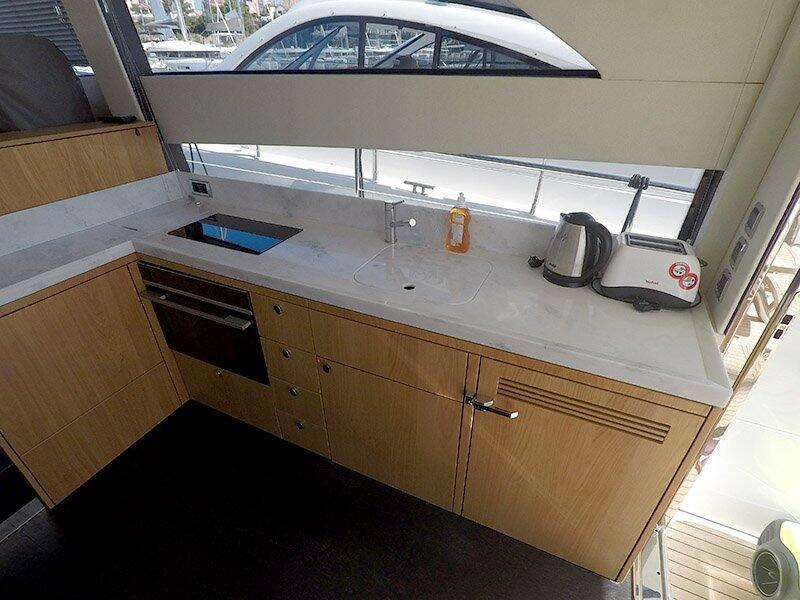 Motoryacht 