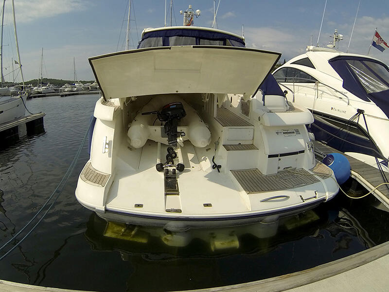 Motoryacht 