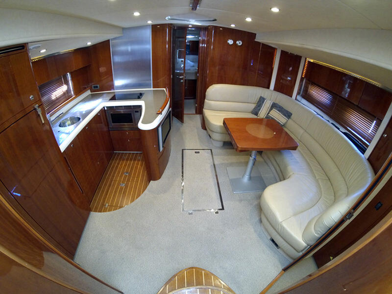Motoryacht 