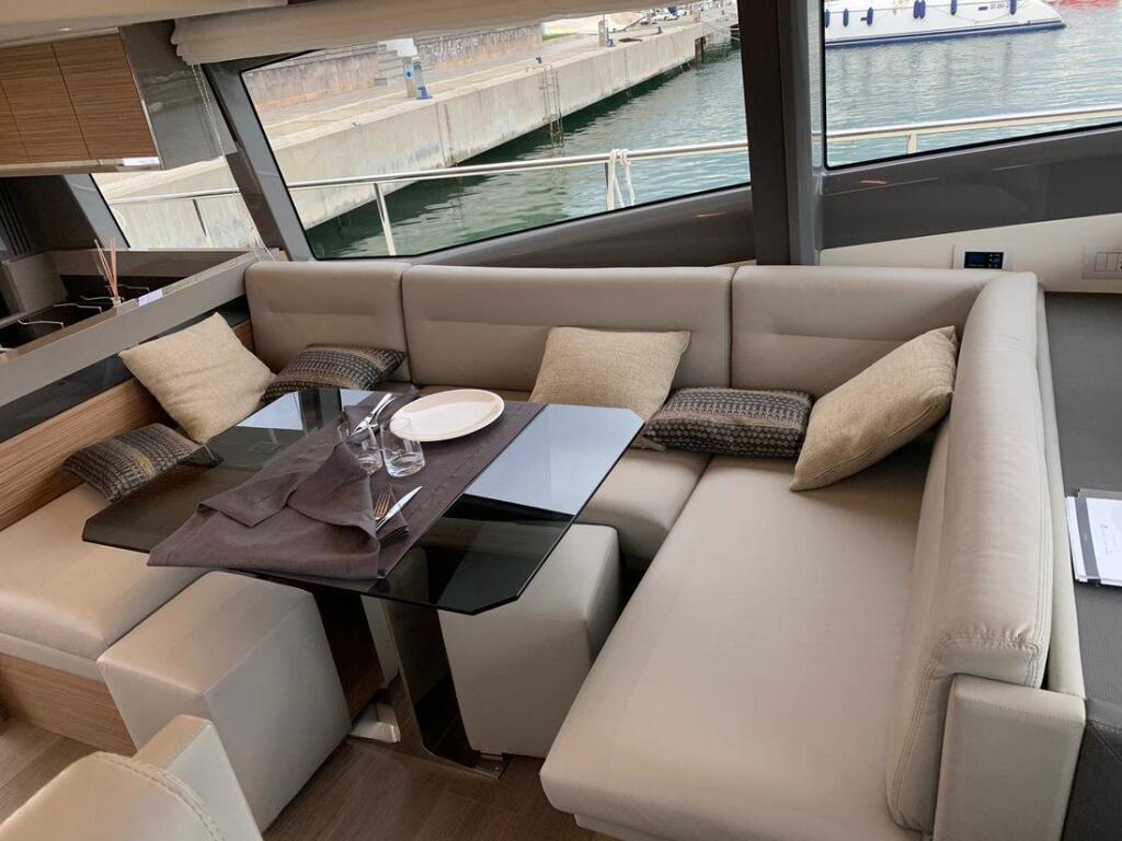 Motoryacht 