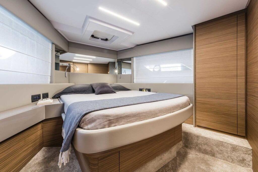 Motoryacht 