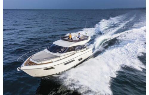 Motoryacht 