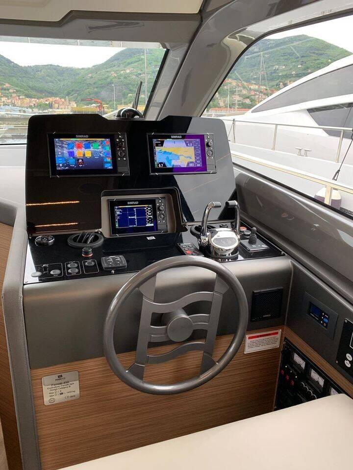 Motoryacht 