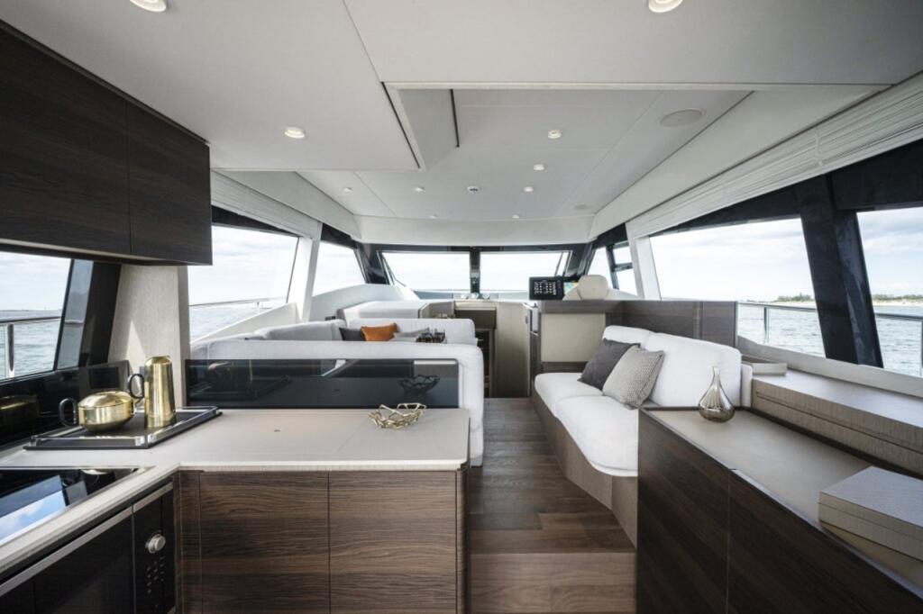 Motoryacht 