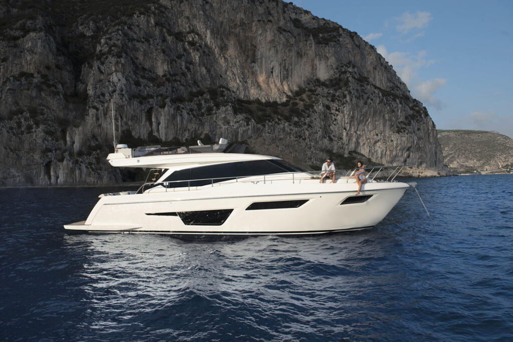 Motoryacht 