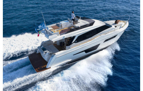 Motoryacht 