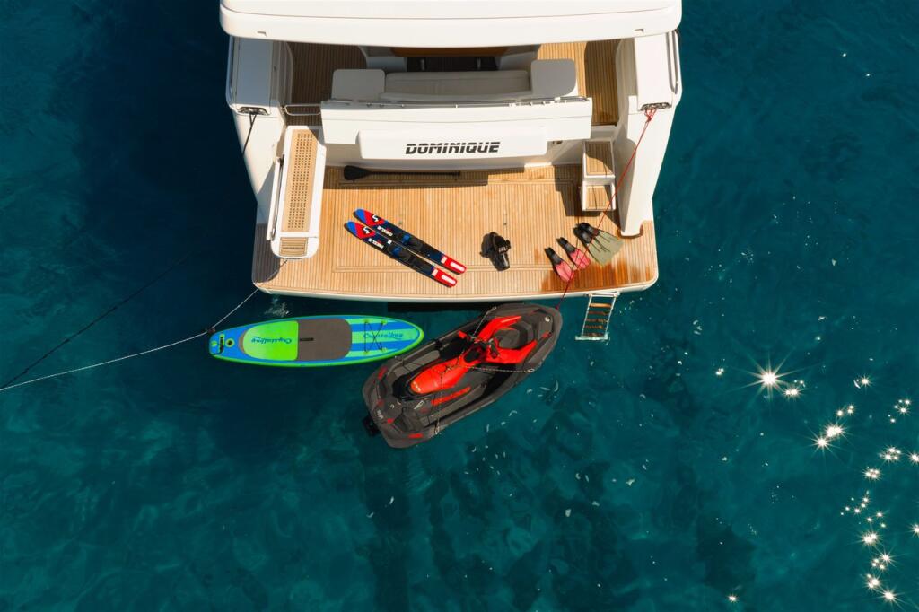 Motoryacht 