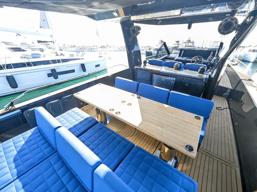 Motoryacht 