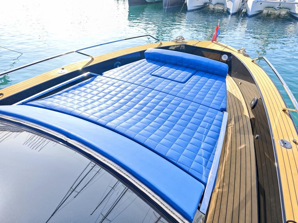 Motoryacht 