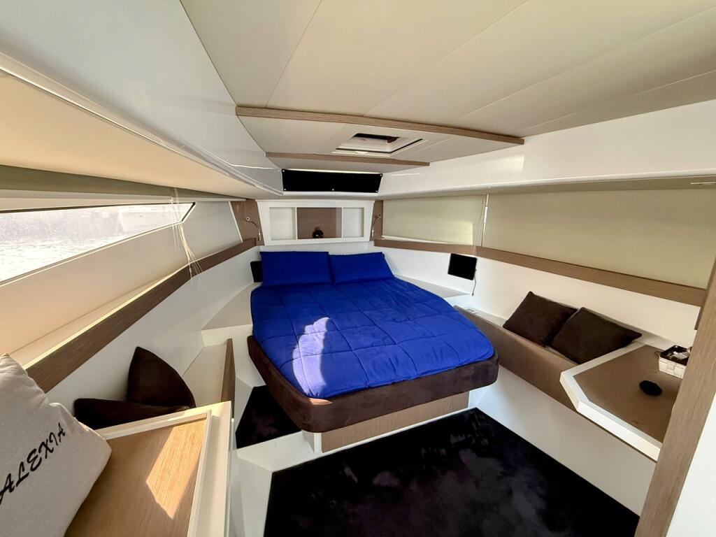 Motoryacht 