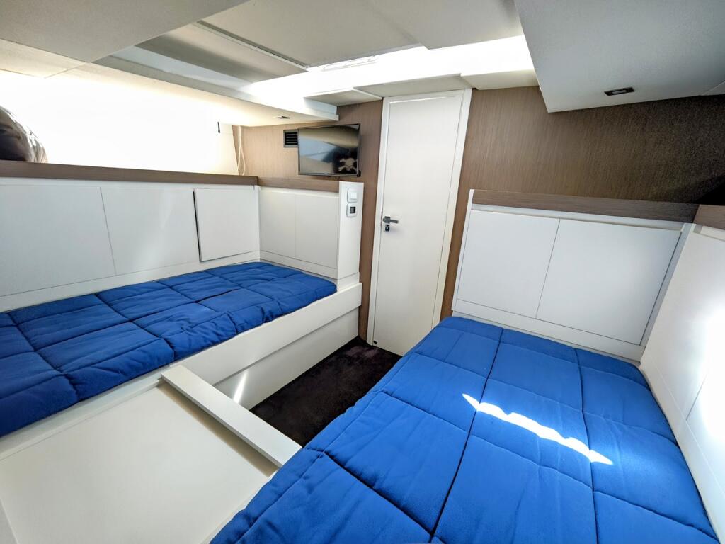 Motoryacht 