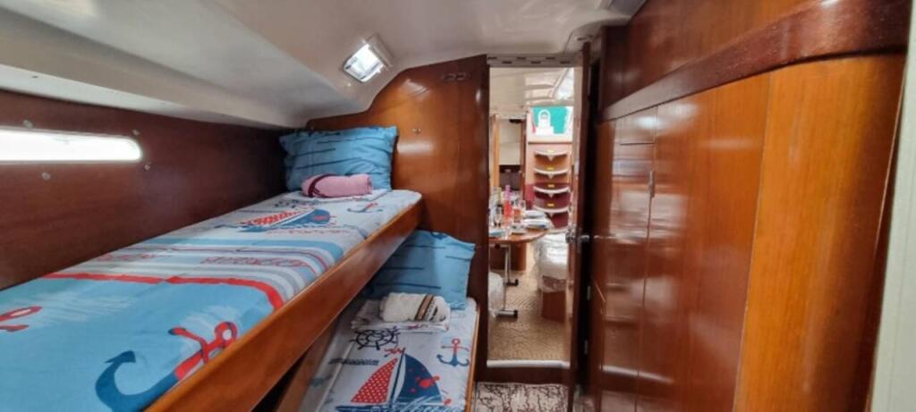 Segelyacht 