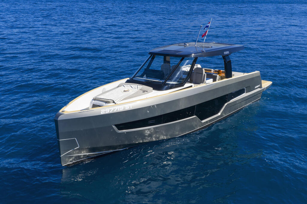 Motoryacht 