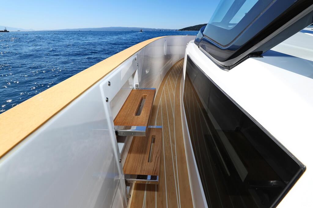 Motoryacht 