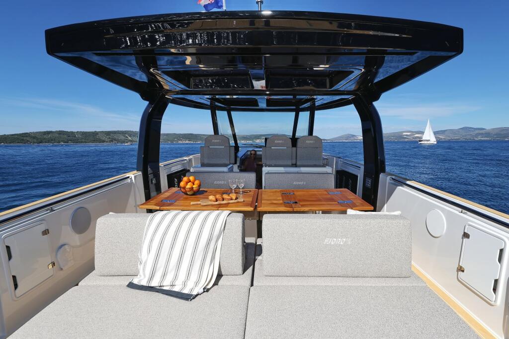 Motoryacht 