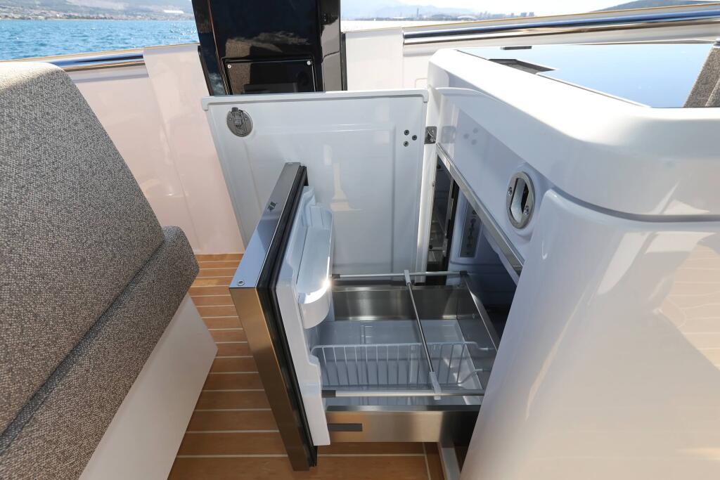 Motoryacht 
