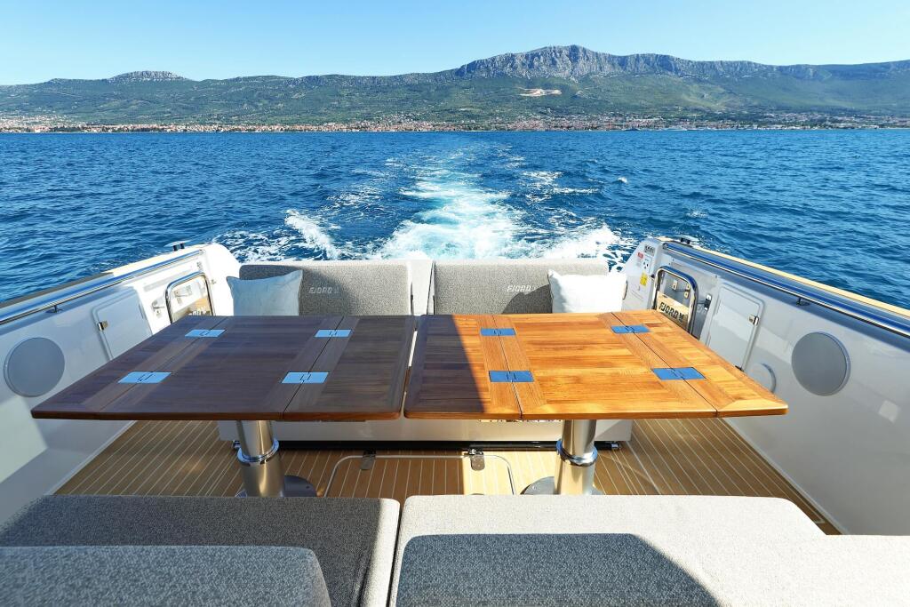 Motoryacht 