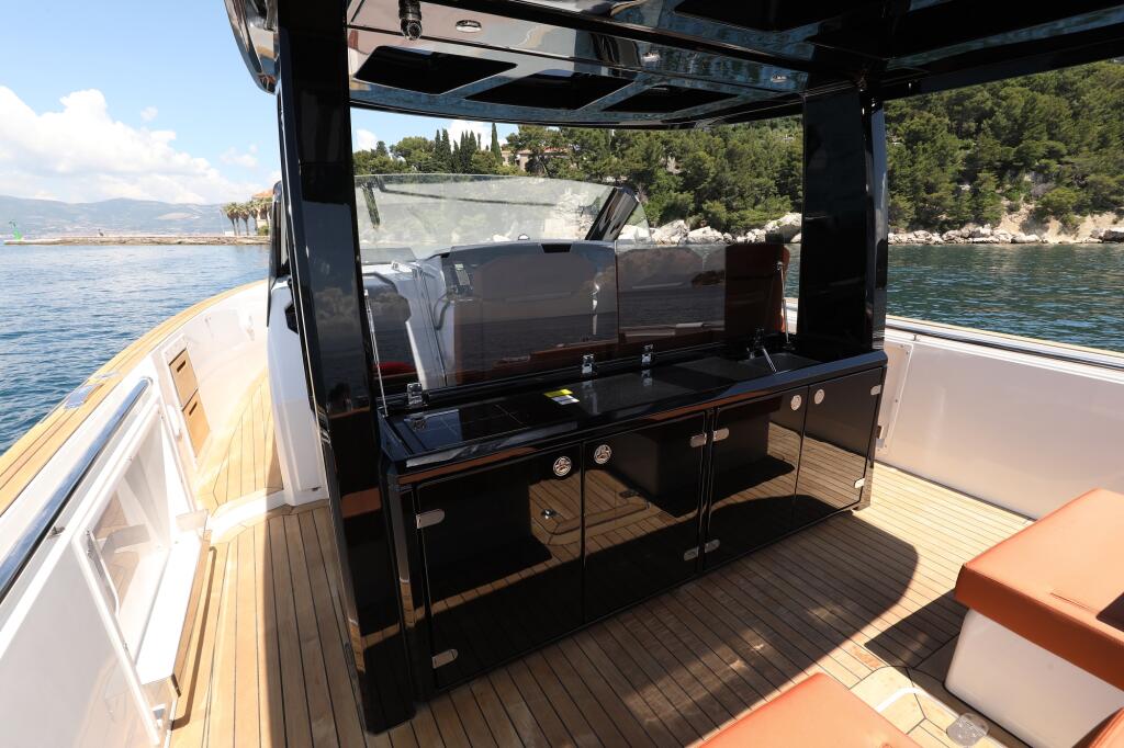 Motoryacht 