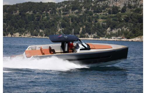 Motoryacht 