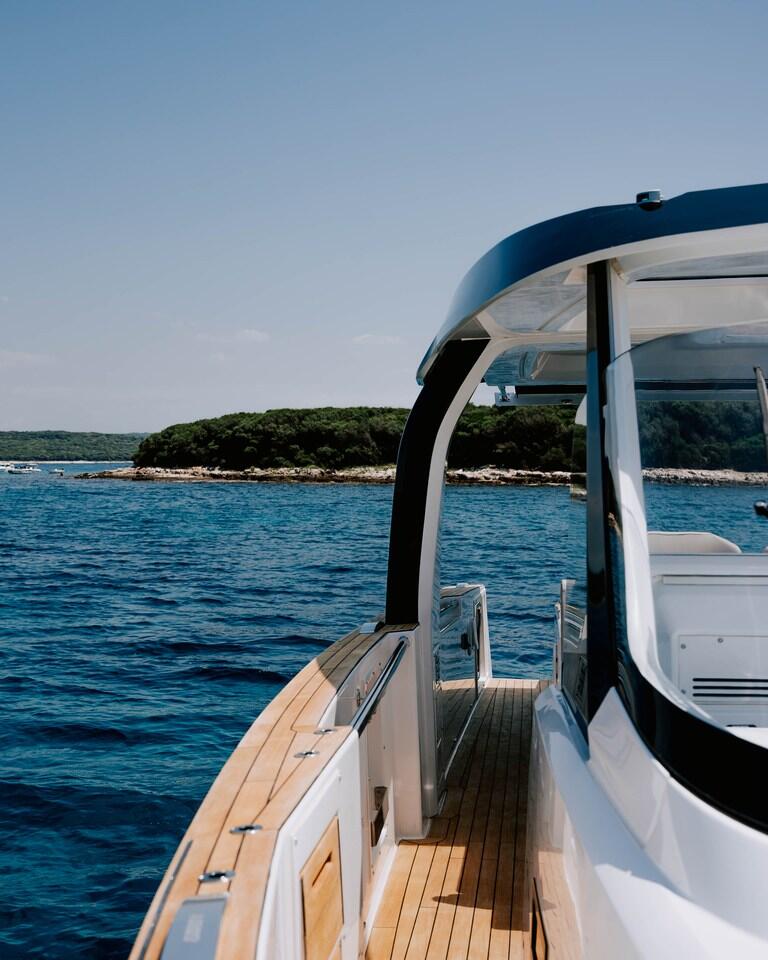 Motoryacht 