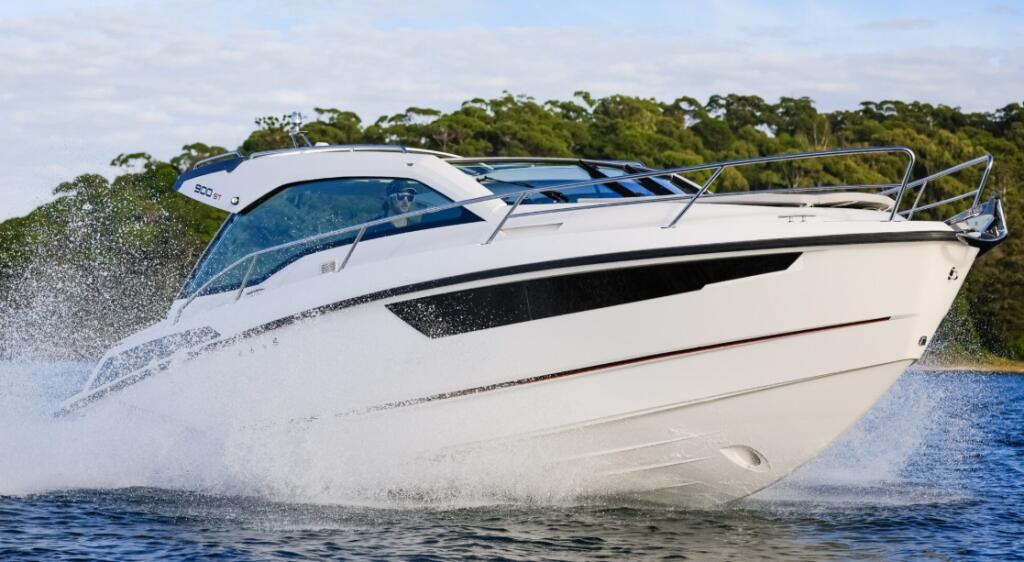 Motoryacht 