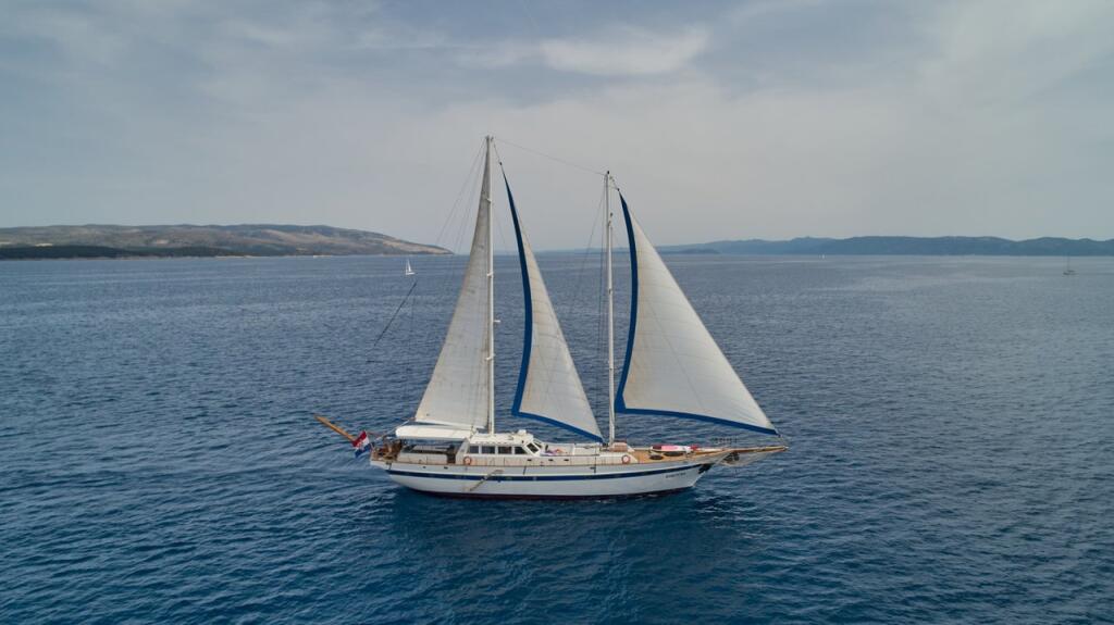 Gulet & Motor Sailer 
