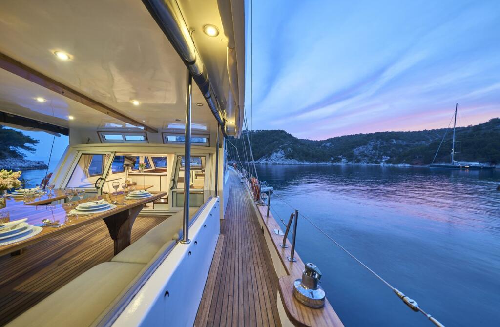 Gulet & Motor Sailer 