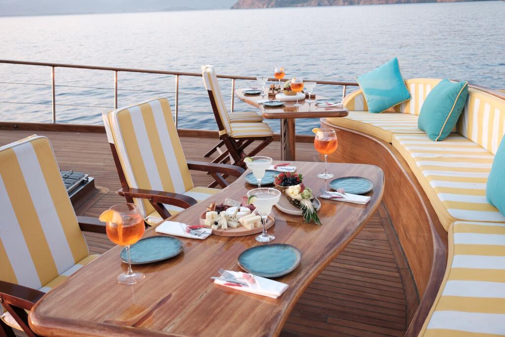 Gulet & Motor Sailer 