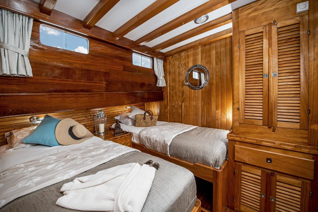 Gulet & Motor Sailer 